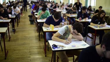 La philosophie est la première épreuve du baccalauréat.