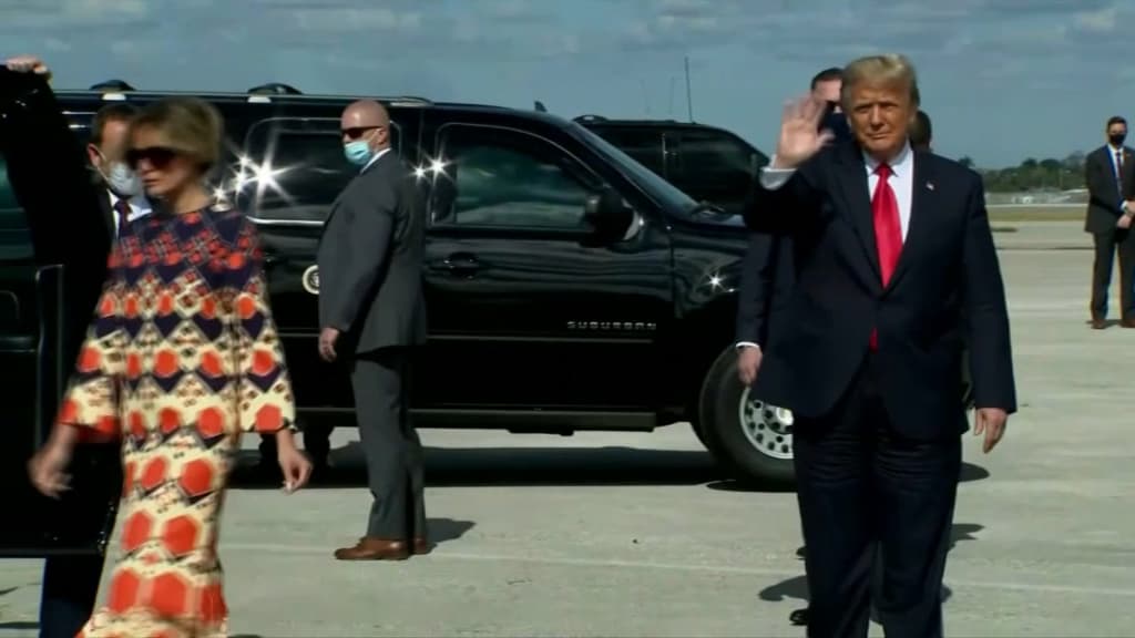 Melania Trump boude la photo Ã  la descente d'Air Force One en Floride - BFMTV