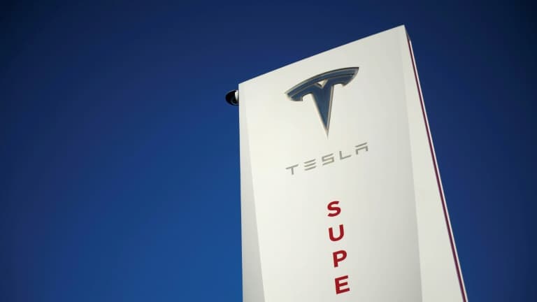 La compagnie Tesla pèse davantage que General Motors, Ford, Fiat-Chrysler, Toyota, Honda et Volkswagen cumulés