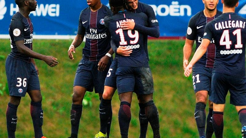 Aurier félicite Rabiot après son but