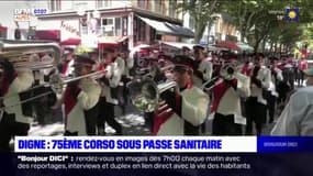 Digne-les-Bains: les rues de la ville en fête à l'occasion de la 75e édition du Corso de la lavande
