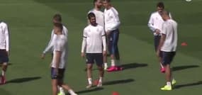 Orgie de câlins pour Ronaldo à l’entraînement