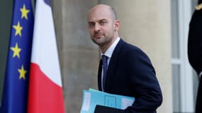Le ministre français de l'Europe et des Affaires étrangères, Jean-Noël Barrot, au palais présidentiel de l'Élysée à Paris le 17 février 2025. 