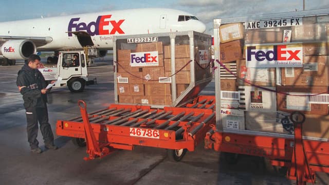Le transporteur FedEx a signalé la disparition d'une cargaison d'ordinateurs, près de Roissy (illustration).