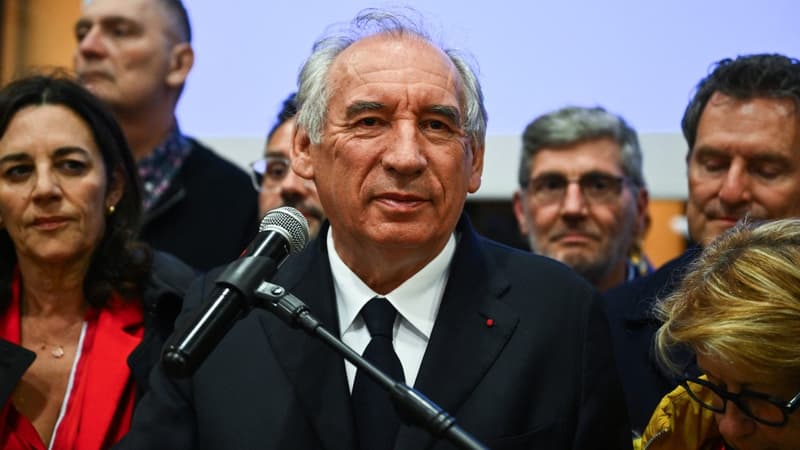 François Bayrou, battu à Pau à 344 voix près, ne siégera pas au conseil municipal
