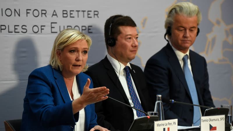 Marine Le Pen et ses alliés européens du groupe ENL le 16 décembre 2017 à Prague.