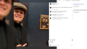 Photo publiée le 14 novembre 2025 sur Instagram par les influenceurs belges Neal et Sene montrant leur portrait accroché sur un mur au musée du Louvre. 