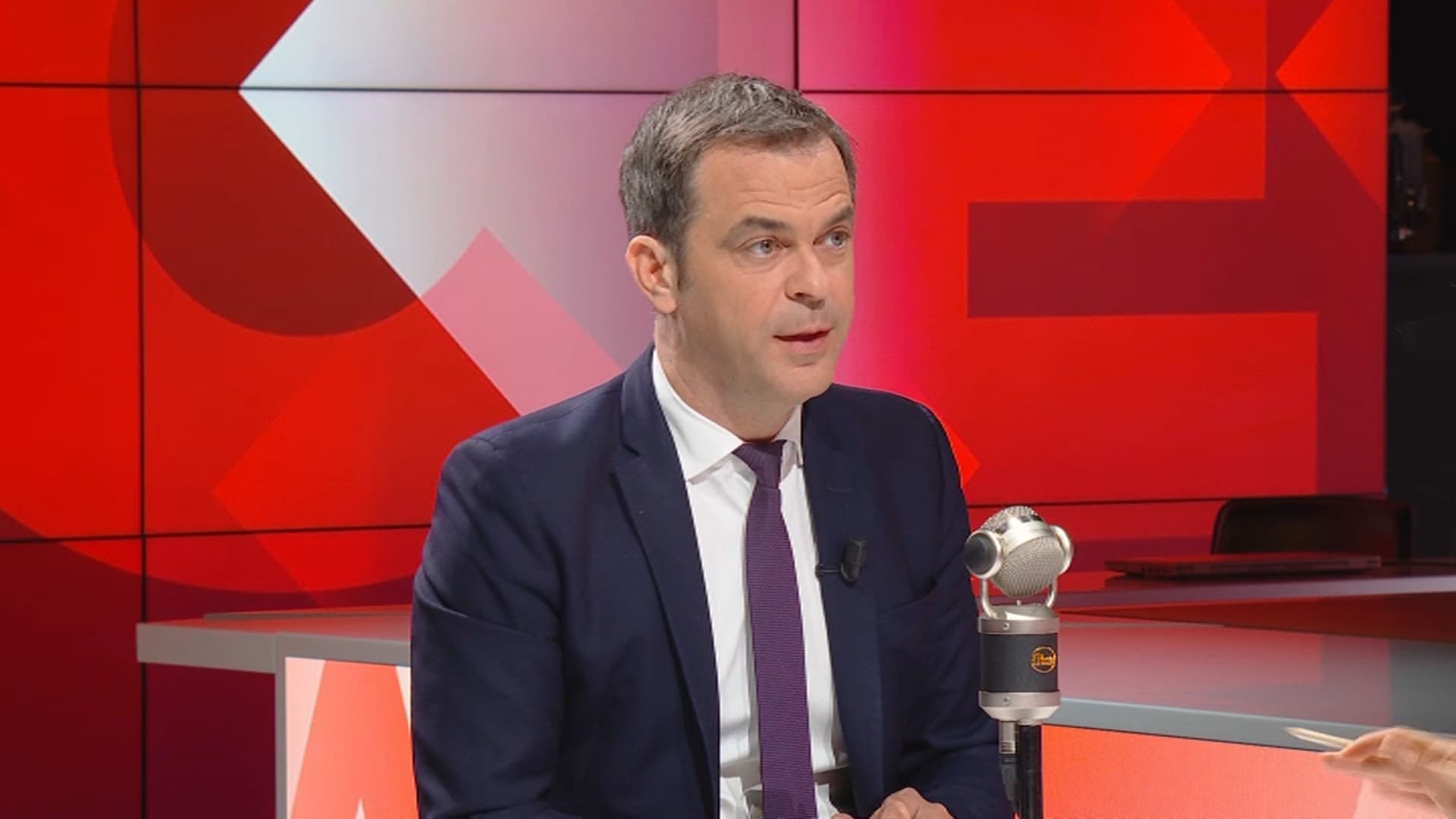 Inflation: olivier véran dénonce les marges des grands groupes étrangers comme unilever ou coca-cola