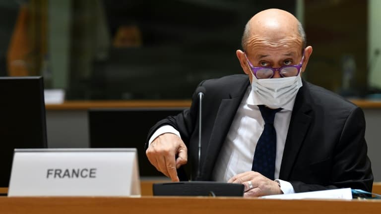 Guerre en Ukraine: la France s'apprête à expulser une trentaine de diplomates russes