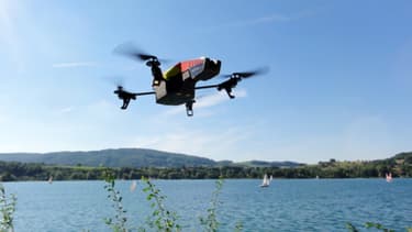 La capitale a été survolée par quatre drones, dans la nuit de lundi à mardi 24 février 2015.