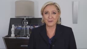 Marine Le Pen adresse son message de fin campagne