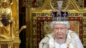 La reine Elizabeth II à l'ouverture de la session parlementaire mercredi 4 juin.