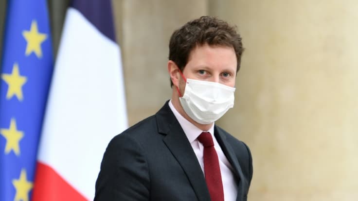 Le secrétaire d'Etat aux affaires européennes Clément Beaune à Paris le 12 janvier 2022