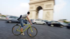 Le vélo est l'une des armes antipollution promues par le plan de la mairie de Paris. (Illustration)