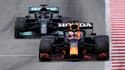 Lewis Hamilton dans le rétroviseur de Max Verstappen, sur le Grand Prix d'Espagne