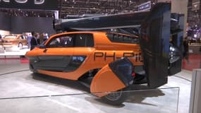 Pal-V expose le modèle de série de sa voiture volante au salon automobile de Genève.