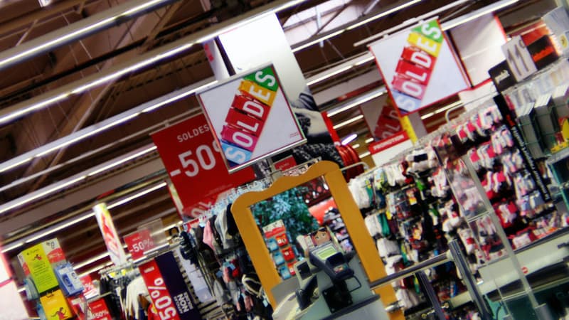 Les soldes d'hiver débuteront, au niveau national, le 9 janvier à 8 heures du matin.