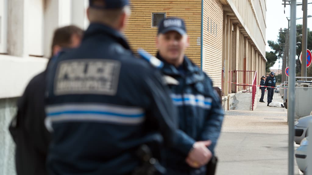 Bouches Du Rhone Un Homme Abattu Par Balle A Port De Bouc