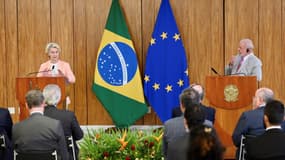 La présidente de la Commission européenne, Ursula Von Der Leyen, et le président brésilien, Luiz Inacio Lula da Silva, lors d'une déclaration commune au palais Planalto à Brasilia, le 12 juin 2023 (photo d'illustration).