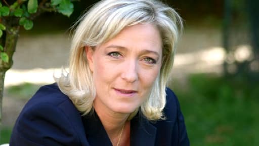 Marine Le Pen  assuré ce lundi sur Europe 1, que le Front national était devenu "le centre de gravité de la politique française".