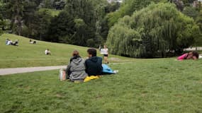 Les Buttes Chaumont, à Paris