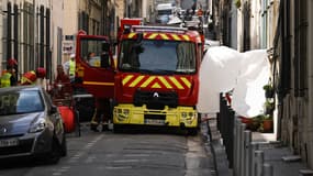 Des pompiers rue de Tivoli, à Marseille