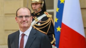 Le nouveau Premier ministre Jean Castex lors de la passation de pouvoir à l'hotel Matignon, le 3 juillet 2020