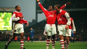 Ian Wright et Dennis Bergkamp en janvier 1996