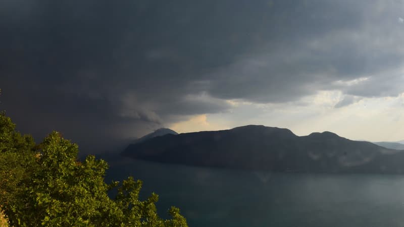 Pluies intenses, rafales de vent, grêle... Les images des orages qui ont frappé plusieurs départements ce lundi