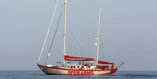 Le bateau de sauvetage de l'ONG espagnole Proactiva Open Arms au large de la Libye le 17 juillet 2018
