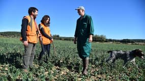 Des chasseurs lors du lancement de la saison de la chasse, le 30 septembre à Melleray (Sarthe)