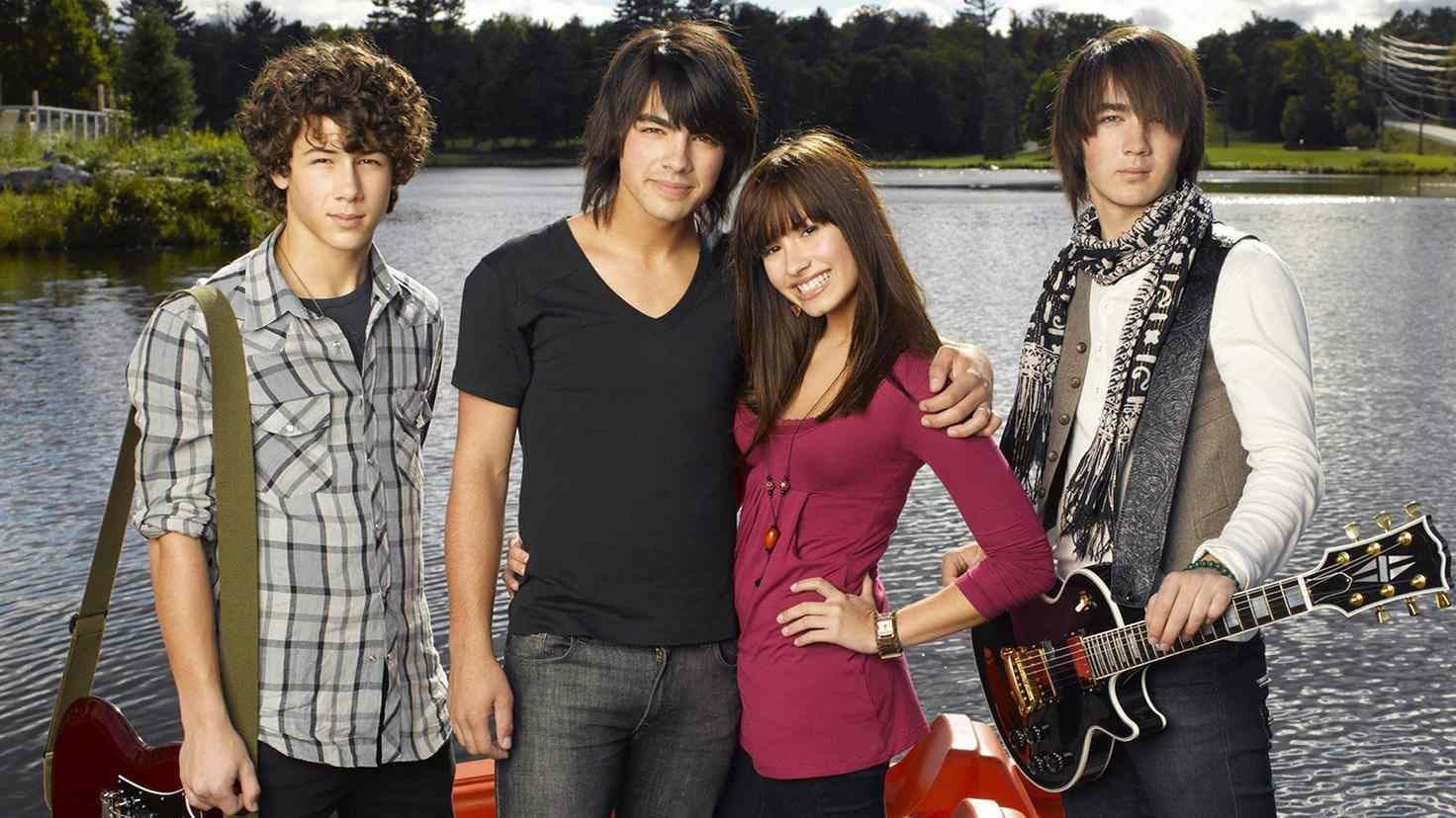 "CAMP ROCK 3": LA SAGA CULTE AVEC LES JONAS BROTHERS ET DEMI LOVATO REPREND DU SERVICE