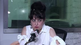 "Nos services accueillent des personnes qui n'ont rien à y faire, qui l'espace d'un instant ont développé un trouble mental, au prétexte que nous pourrions être les seuls à savoir traiter cela"