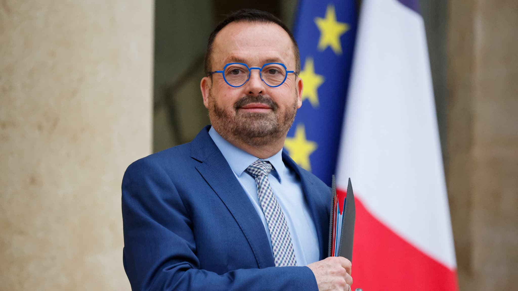 Le gouvernement accélère la régularisation des médecins à diplôme étranger hors ue