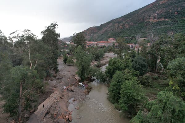 La rivière Porto en crue après le passage de la tempête Ciaran, à Ota, en Corse-du-Sud, le 3 novembre 2023