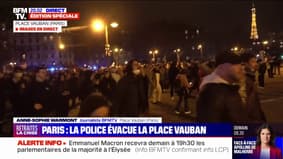 Paris: des élus se joignent aux manifestants rassemblés place Vauban