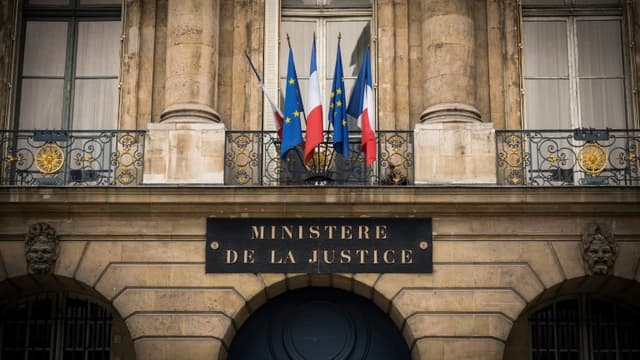 C'est un événement rarissime: une perquisition est en cours jeudi au ministère de la Justice dans le cadre de l'enquête qui vise Eric Dupond-Moretti