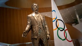 Une statue de Pierre de Coubertin, au siège du CIO (Lausanne) le 22 juin 2023