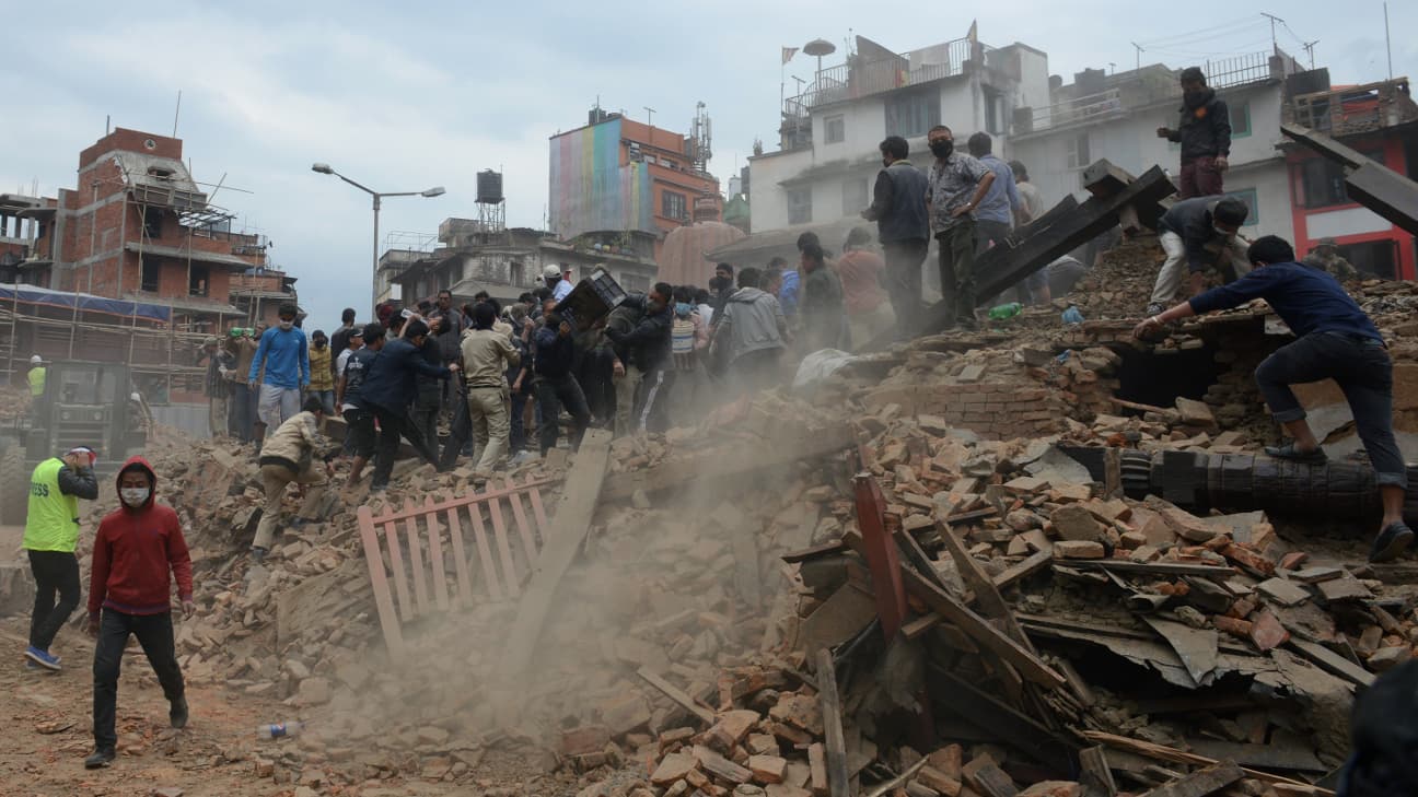 Séisme Au Népal Le Bilan Salourdit à Plus De 3200 Morts