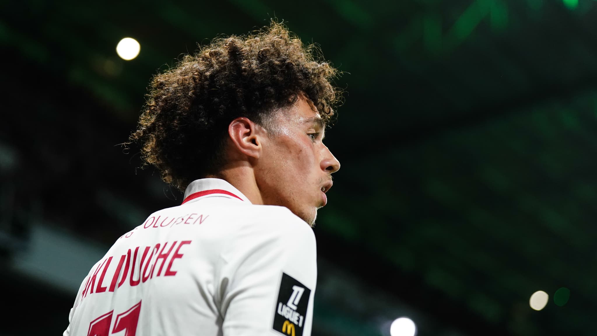 ENTRETIEN RMC SPORT. L'ÉQUIPE DE FRANCE, SON AVENIR... LES CONFIDENCES DE MAGHNES AKLIOUCHE AVANT SON DÉPART CHEZ LES BLEUS