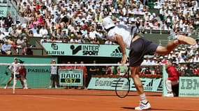 Guillermo Coria face à Gaston Gaudio, à Roland-Garros (Paris) le 6 juin 2004