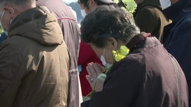 Une minute de silence observée près de Fukushima pour commémorer les 10 ans du tsunami