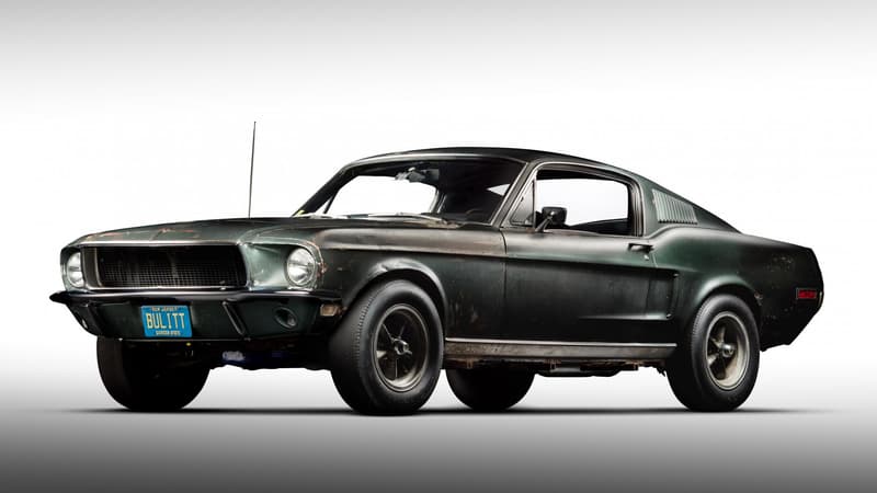 Deux exemplaires de la Mustang ont servi pour le tournage de Bullitt, l'une était présente au salon automobile de Détroit (Eats-Unis) pour le lancement de la série limitée Ford Mustang Bullitt.