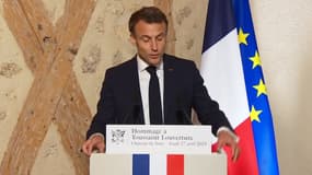 Emmanuel Macron: "Toussaint Louverture s'est imposé dans notre mémoire collective, cette statue là est indéboulonnable" 