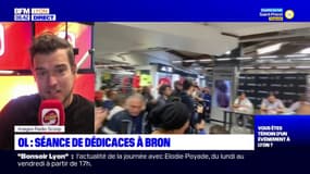 Séance de dédicaces de joueurs et joueuses de l'OL à Bron