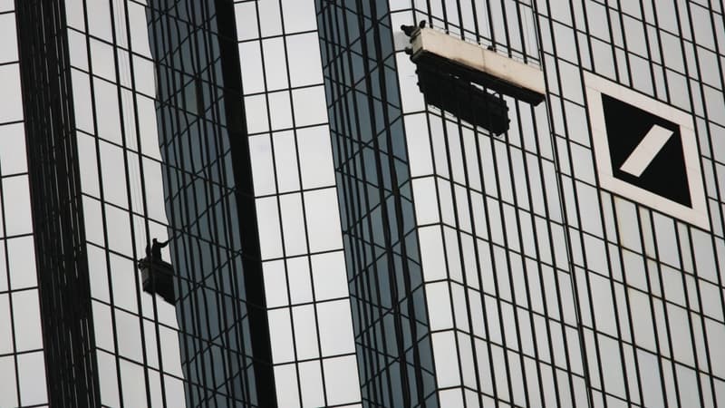 Deutsche Bank s'attend à une perte de 2,8 milliards d'euros