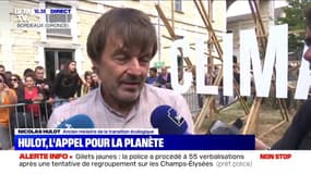 Pesticides: Nicolas Hulot considère que "5 à 10 mètres, ça paraît un peu dérisoire"