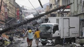 La ville de Tacloban dévastée par le Typhon.
