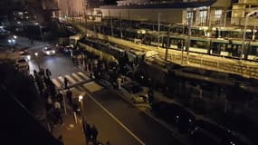 Collision de deux tramway à Issy-Les-Moulineaux - Témoins BFMTV