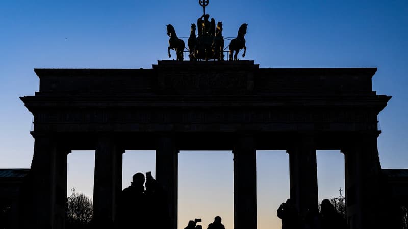 Monuments éteints, coupure d'eau chaude... Les villes allemandes passent à la sobriété énergétique